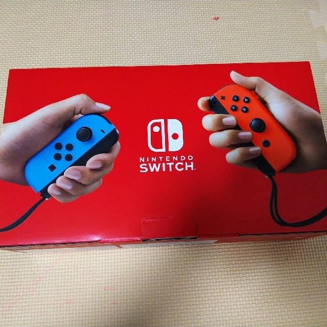 美品 新型 任天堂 Nintendo Switch ニンテンドースイッチ