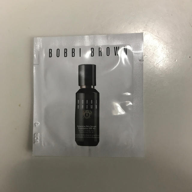 BOBBI BROWN(ボビイブラウン)のボビィブラウン　ファンデーション　サンプル コスメ/美容のキット/セット(サンプル/トライアルキット)の商品写真