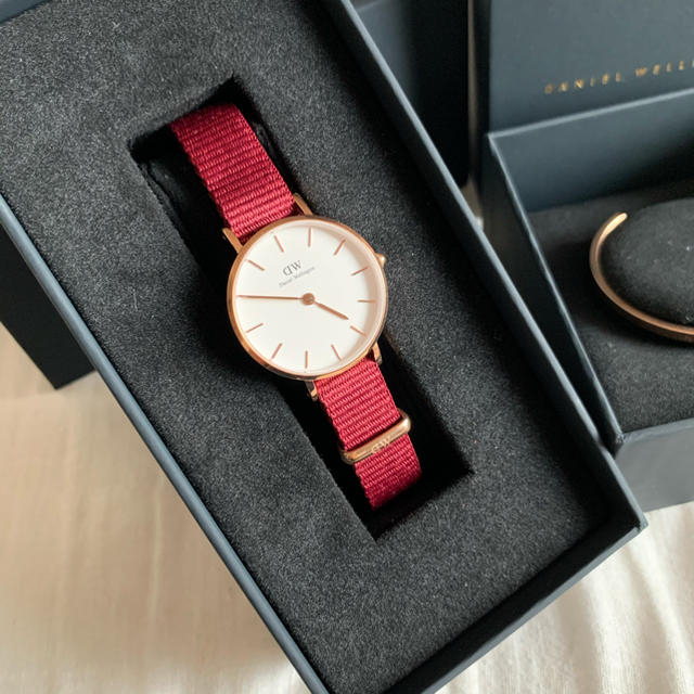 Daniel Wellington(ダニエルウェリントン)の【大幅値下】新品 ダニエルウェリントン 腕時計 レディースのファッション小物(腕時計)の商品写真