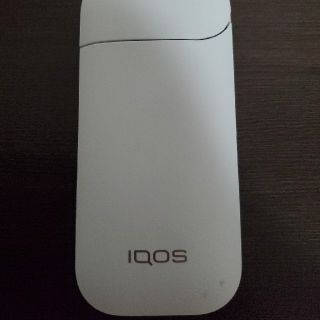 アイコス(IQOS)のIQOS 2.4 チャージャー　(タバコグッズ)