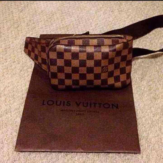 LOUIS VUITTON(ルイヴィトン)のルイヴィトン ジェロニモス ダミエ メンズのバッグ(ボディーバッグ)の商品写真
