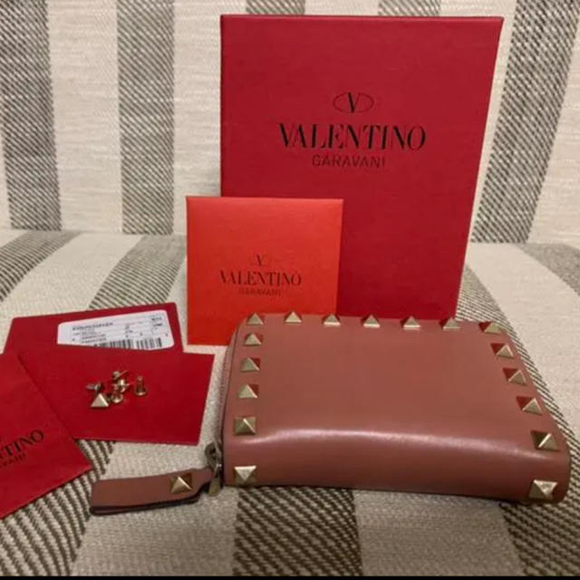 人気！VALENTINO★スタッズ財布