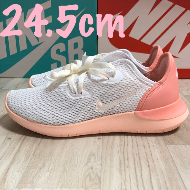 NIKE(ナイキ)のNIKE HAKATA ハカタ 24.5cm レディースの靴/シューズ(スニーカー)の商品写真