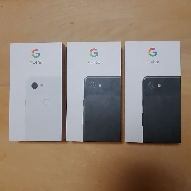 Softbank(ソフトバンク)の新品ソフトバンクGoogle Pixel 3a 白1台+黒2台SIMロック解除済 スマホ/家電/カメラのスマートフォン/携帯電話(スマートフォン本体)の商品写真