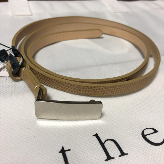 新品・未使用タグ付です❤️ Theory セオリー ピンク スウェード ベルト