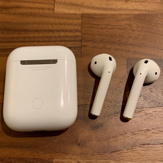 AirPods 第一世代 apple