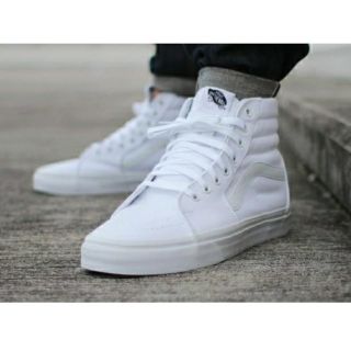 ヴァンズ(VANS)の最値定価7700円!新品!バンズ SK8-HI スニーカー 白 23cm(スニーカー)