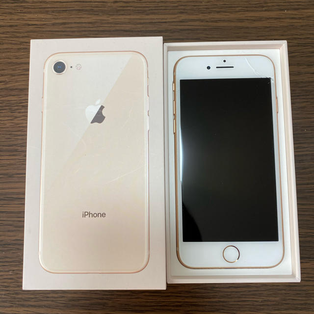 iPhone8 64㎇ SIMフリー