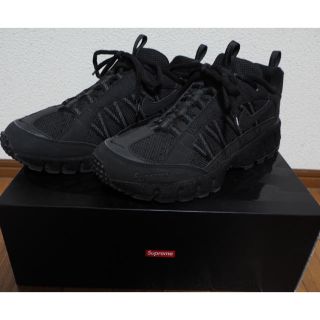 シュプリーム(Supreme)のNIKE supreme AIR HUMARA 17 SUPREME 27.0(スニーカー)