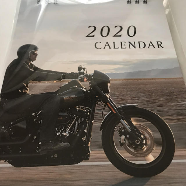 Harley Davidson(ハーレーダビッドソン)のハーレーダビッドソン　カレンダー　2020  非売品　未使用 自動車/バイクのバイク(その他)の商品写真