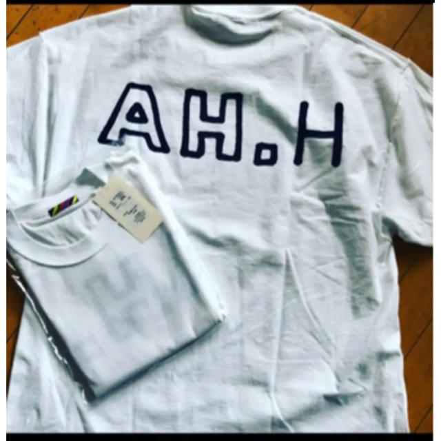 AH.H × is-ness tシャツ