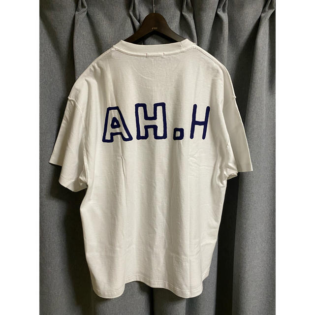 AH.H × is-ness tシャツ
