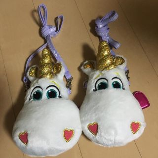 ディズニー(Disney)の東京ディズニーリゾート　バターカップ　パスケースコインケース付　2個(キャラクターグッズ)