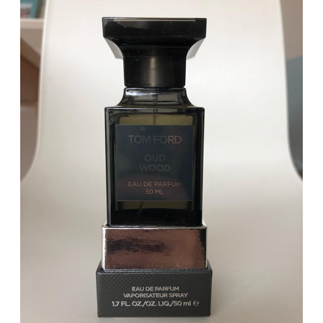 TOM FORD オードパルファム OUD WOOD