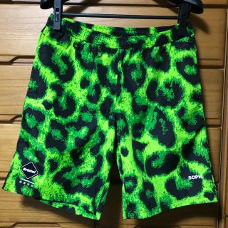 エフシーアールビー(F.C.R.B.)の値下げ 19aw FCRB PRACTICE SHORTS GREEN(ショートパンツ)