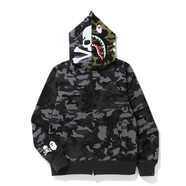 mcm  bape hoodie パーカー　Lサイズ