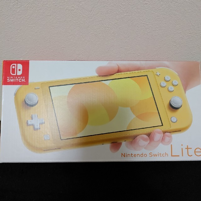 Nintendo Switch Lite イエロー　新品未開封