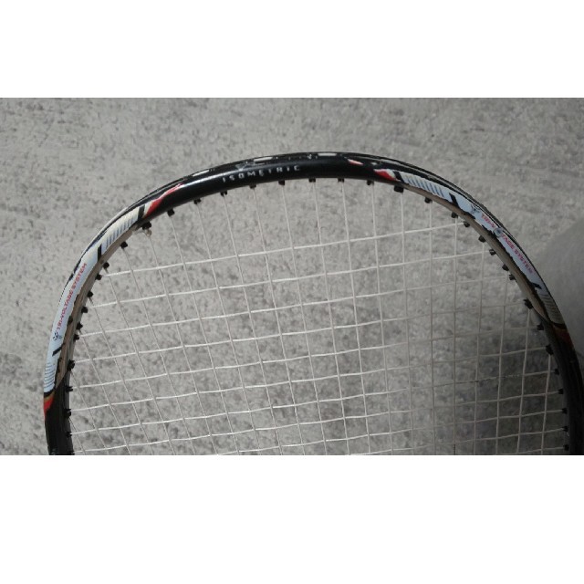 YONEX(ヨネックス)のYONEX ボルトリック70 スポーツ/アウトドアのスポーツ/アウトドア その他(バドミントン)の商品写真