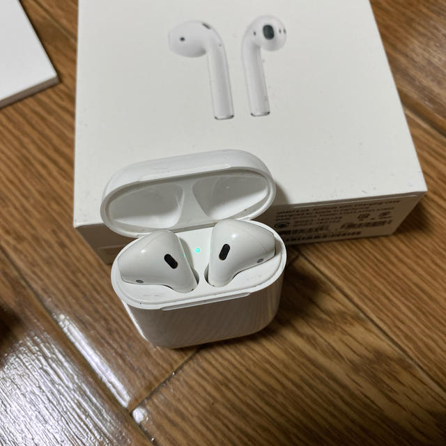 ヘッドフォン/イヤフォンAirPods 初代