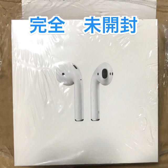 Apple(アップル)のAirPods 第1世代 MMEF2J/A スマホ/家電/カメラのオーディオ機器(ヘッドフォン/イヤフォン)の商品写真