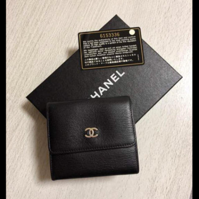 CHANEL 折りたたみ財布　値下げ中！