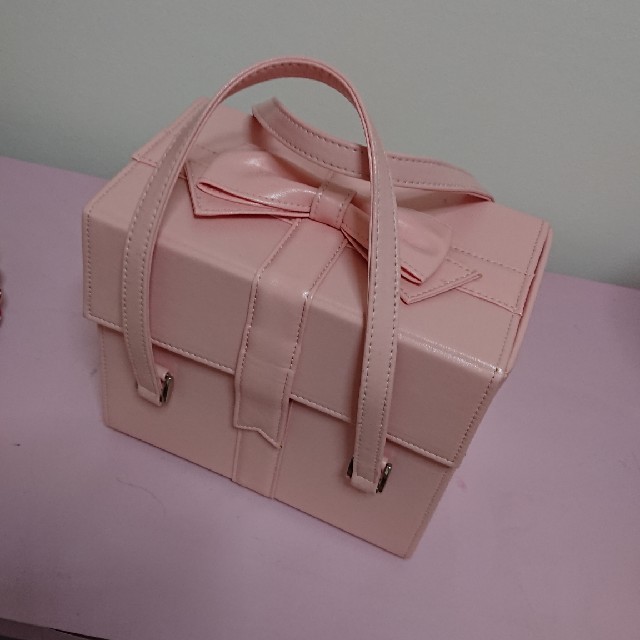 Emily Temple cute(エミリーテンプルキュート)の再値下げしました✨✨✨エミリーテンプルキュウト    カバン      レディースのバッグ(ハンドバッグ)の商品写真