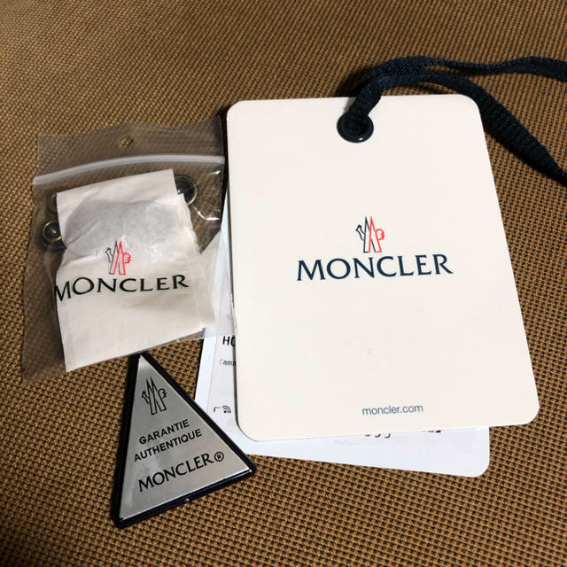 新品未使用 MONCLER モンクレール ダウンジャケット サイズ0