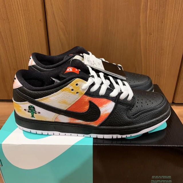 NIKE SB DUNK LOW PRO QS ROSWELL RAYGUNS