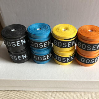 ゴーセン(GOSEN)のGOSENグリップテープ 黒青黄オレンジ 各2個 計8個(バドミントン)