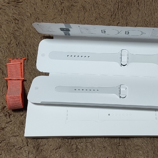 Apple Watch(アップルウォッチ)のApple Watch series4  44mm バンド2本 ケース付き メンズの時計(腕時計(デジタル))の商品写真