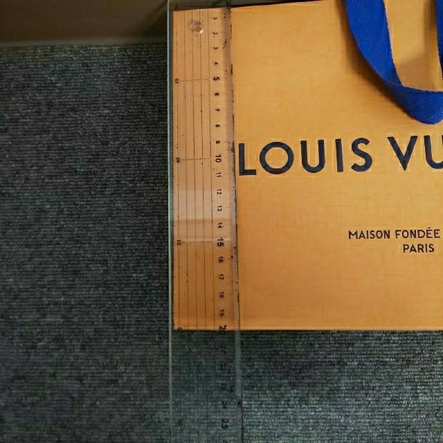 LOUIS VUITTON(ルイヴィトン)のKoKo様専用  ルイヴィトン空箱・紙袋 レディースのバッグ(ショップ袋)の商品写真