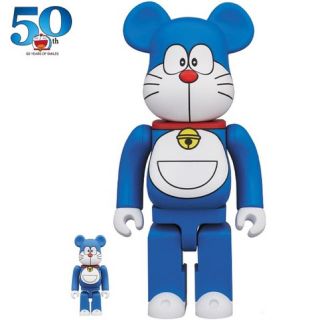 メディコムトイ(MEDICOM TOY)のBE@RBRICK ドラえもん 100% & 400%(キャラクターグッズ)