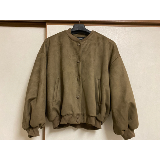 ZARA(ザラ)の【値下げ中】ZARAジャケット レディースのジャケット/アウター(ノーカラージャケット)の商品写真