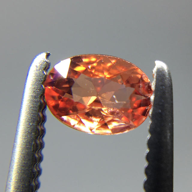 パパラチアサファイア 0.146ct 鑑別付ルース 天然コランダム スリランカ産の通販 by K'z shop｜ラクマ