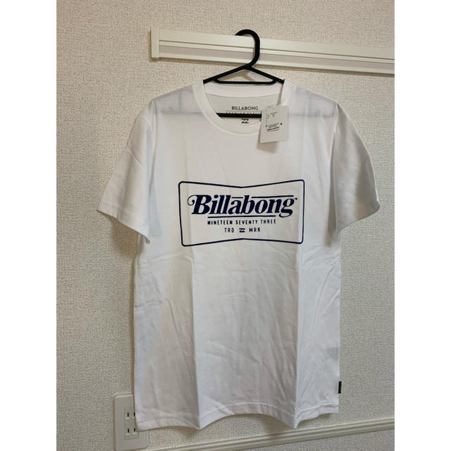 billabong(ビラボン)のBILLABONGビラボン4点セット　新品未使用 メンズのトップス(パーカー)の商品写真