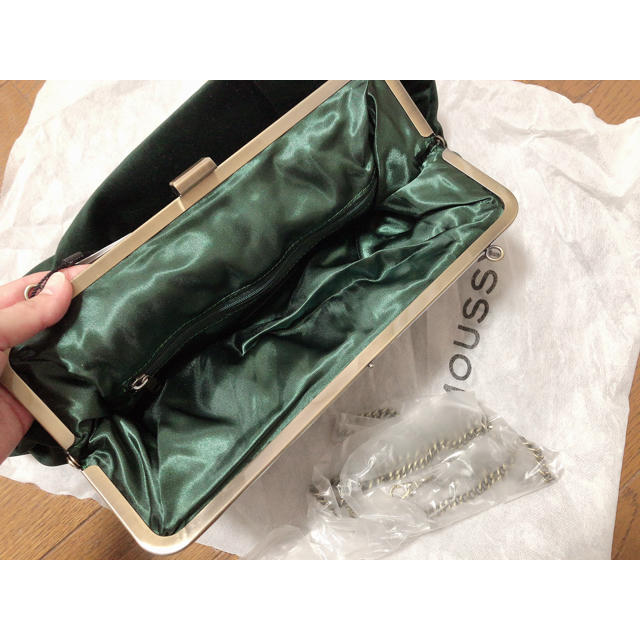 moussy(マウジー)のMOUSSY ベロアショルダーハンドバッグ レディースのバッグ(ショルダーバッグ)の商品写真