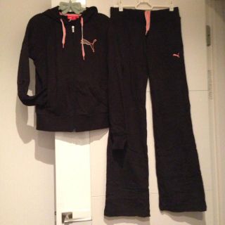 プーマ(PUMA)のPUMAスエットジャージSET UP(パーカー)