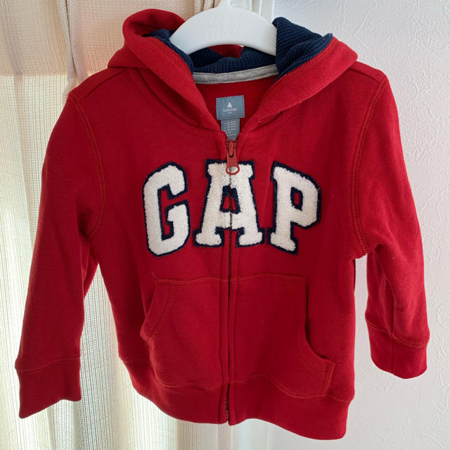 babyGAP(ベビーギャップ)のbabyGAPパーカー キッズ/ベビー/マタニティのキッズ服男の子用(90cm~)(ジャケット/上着)の商品写真