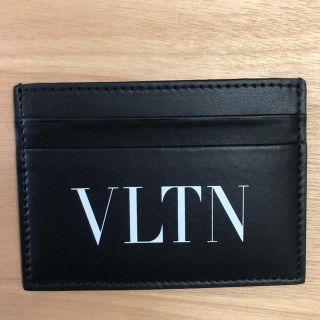 ヴァレンティノ(VALENTINO)のVLTN ロゴカードケース(名刺入れ/定期入れ)