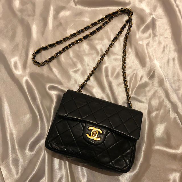 高評価！ CHANEL - さかきCHANELミニマトラッセ ヴィンテージ ブラック