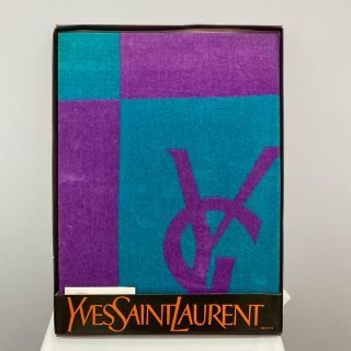 イヴサンローランボーテ(Yves Saint Laurent Beaute)のイブサンローラン バスタオル ブランドタオル(タオル/バス用品)