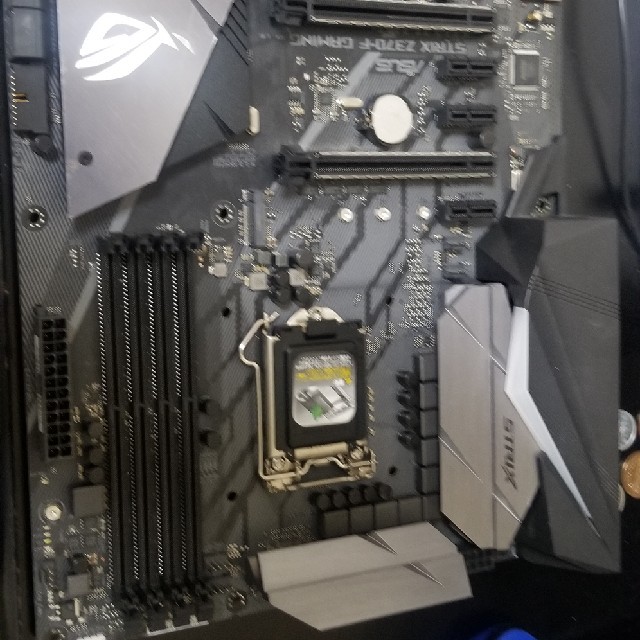 LGA1151 ROG STRIX Z370F - PCパーツ