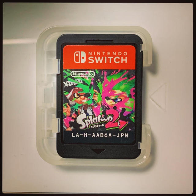 Nintendo Switch(ニンテンドースイッチ)のスプラトゥーン2 【ケース無し】 エンタメ/ホビーのゲームソフト/ゲーム機本体(家庭用ゲームソフト)の商品写真