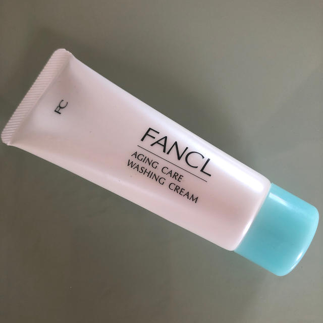 FANCL(ファンケル)のファンケル【エイジングケア洗顔クリームb】 コスメ/美容のスキンケア/基礎化粧品(洗顔料)の商品写真