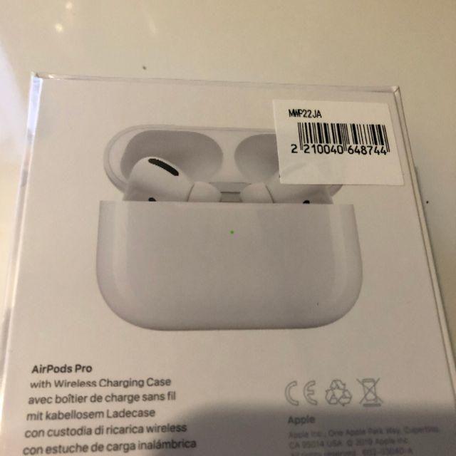 Apple AirPods Pro イヤホン