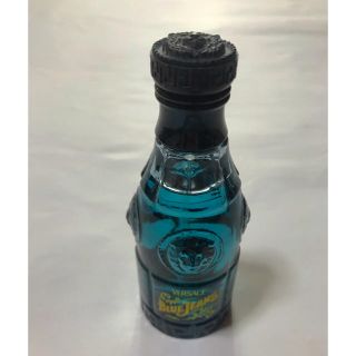 ヴェルサーチ(VERSACE)のヴェルサーチ　ブルージーンズ　香水75ml(ユニセックス)