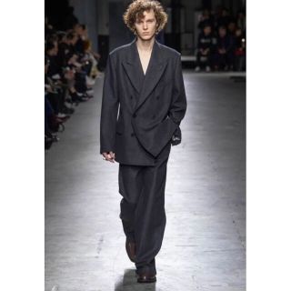 ドリスヴァンノッテン(DRIES VAN NOTEN)の専用ドリスヴァンノッテン　19fw ダブルジャケット(テーラードジャケット)