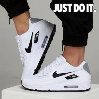 ナイキ(NIKE)のNIKE WMNS AIR MAX 90 WHITE/BLACK 24cm(スニーカー)