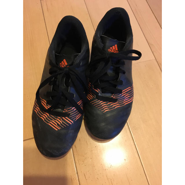 adidas(アディダス)のサッカースパイク キッズ/ベビー/マタニティのキッズ靴/シューズ(15cm~)(その他)の商品写真