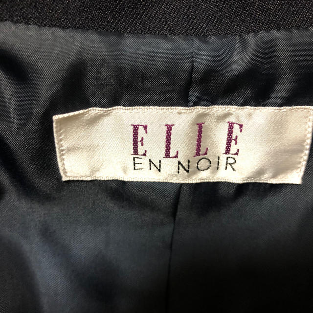 ELLE(エル)のELLE 子供用スーツ  130cm 卒園式 入学式 キッズ/ベビー/マタニティのキッズ服女の子用(90cm~)(ドレス/フォーマル)の商品写真